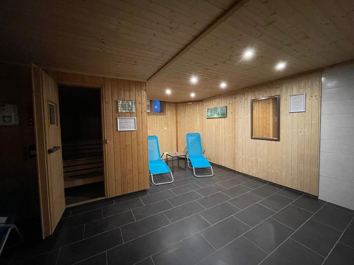 Geraeumiges Domizil Mit Bergblick Und Sauna Oberwössen Екстериор снимка